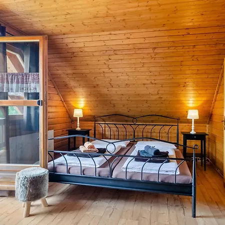 Ferienblockhaus Glocker - Hof *